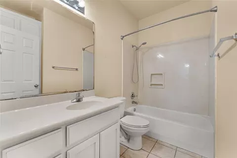 Bath - 3005 Pinto Loop, Robinson, TX 76706 photo 1 of 3
