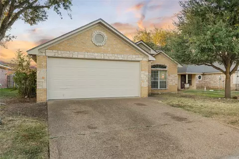 Exterior - 3005 Pinto Loop, Robinson, TX 76706 photo 2 of 3