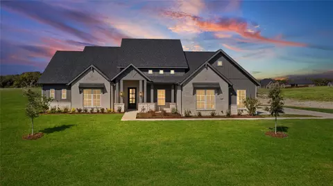 162 Aiden Dr, Waxahachie, TX 75165