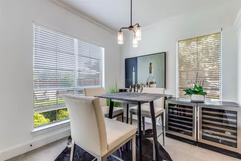 Dining - 9155 Calvert Rd, Lantana, TX 76226 photo 4 of 4