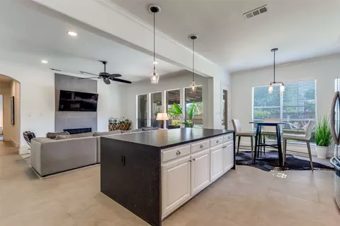 Kitchen - 9155 Calvert Rd, Lantana, TX 76226 photo 3 of 5