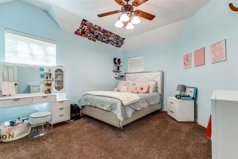 Bedroom - 9155 Calvert Rd, Lantana, TX 76226 photo 1 of 5