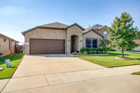 10217 Saltbrush St, Fort Worth, TX 76177