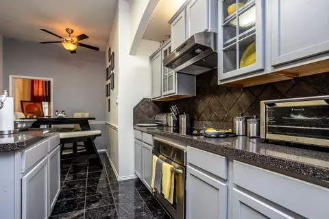 Kitchen - 928 Trinity Dr, Lancaster, TX 75146 photo 1 of 4