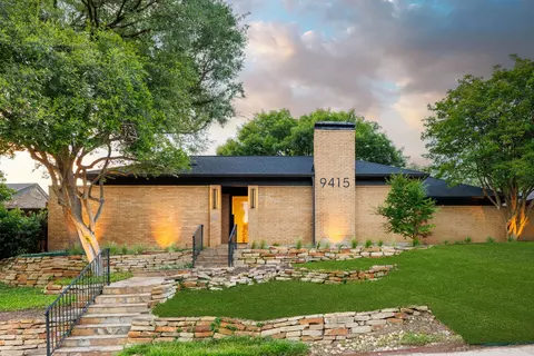 9415 Hill View Dr, Dallas, TX 75231