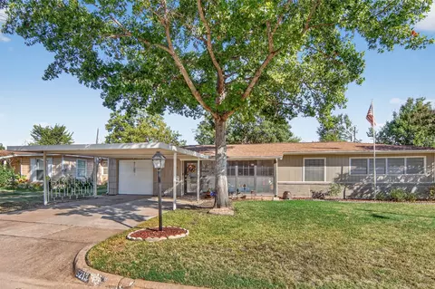 5213 Mallory Dr, Haltom City, TX 76117