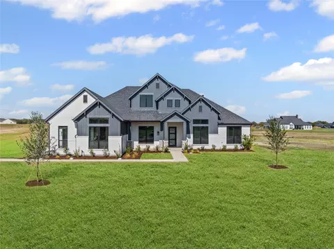 230 Waterfall Ranch Rd, Waxahachie, TX 75167