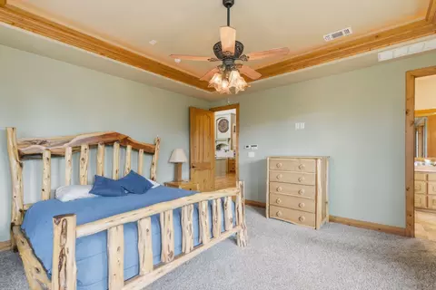 Bedroom - 735 Gresham Ln, Jacksboro, TX 76458 photo 1 of 4