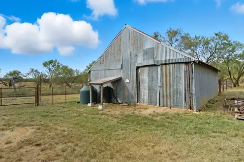 Other - 735 Gresham Ln, Jacksboro, TX 76458 photo 5 of 7