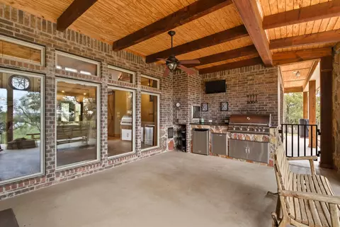 Exterior - 735 Gresham Ln, Jacksboro, TX 76458 photo 5 of 7
