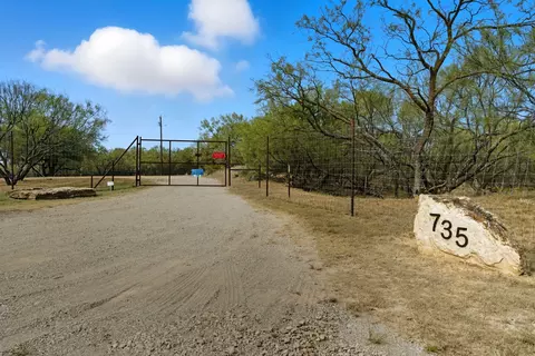 Other - 735 Gresham Ln, Jacksboro, TX 76458 photo 4 of 7