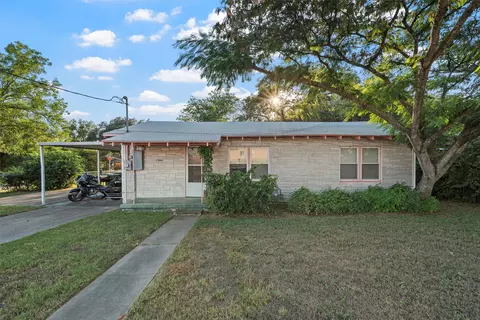 1500 J J Flewellen Rd, Waco, TX 76704