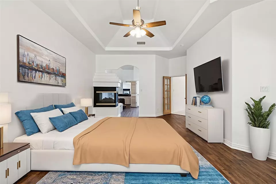 Bedroom - 6919 Marina Shores Ct, Arlington, TX 76016 photo 5 of 6