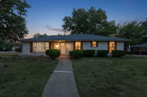 3002 Tanglewood Dr, Commerce, TX 75428 photo 3