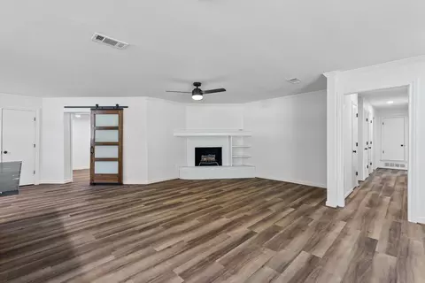 3002 Tanglewood Dr, Commerce, TX 75428 photo 13