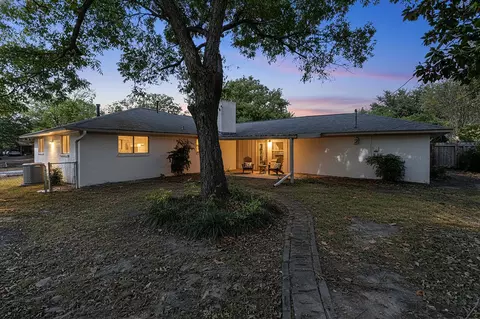 3002 Tanglewood Dr, Commerce, TX 75428 photo 38