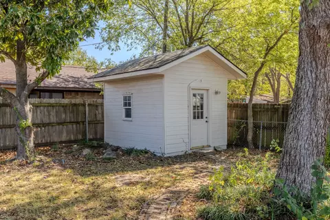 3002 Tanglewood Dr, Commerce, TX 75428 photo 35