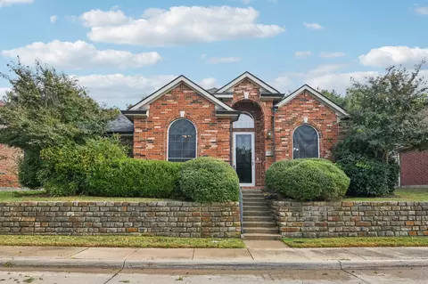 631 Harbor Cove Dr, Rockwall, TX 75087