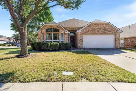 8201 Rayburn Ln, Mckinney, TX 75072
