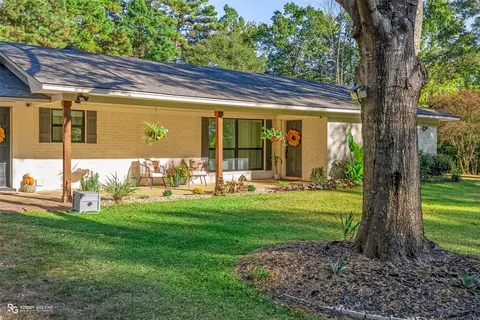 Exterior - 146 Bolinger Hl, Plain Dealing, LA 71064 photo 2 of 7