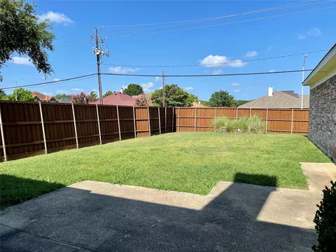 Exterior - 1201 Case Dr, Mesquite, TX 75181 photo 2 of 3