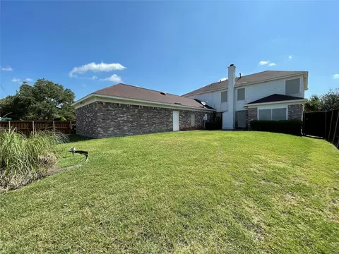 Exterior - 1201 Case Dr, Mesquite, TX 75181 photo 3 of 3