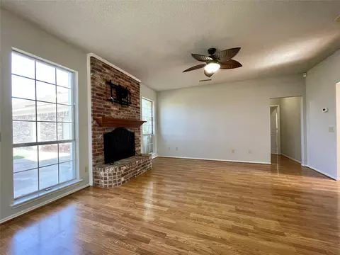 Living - 1201 Case Dr, Mesquite, TX 75181 photo 2 of 4