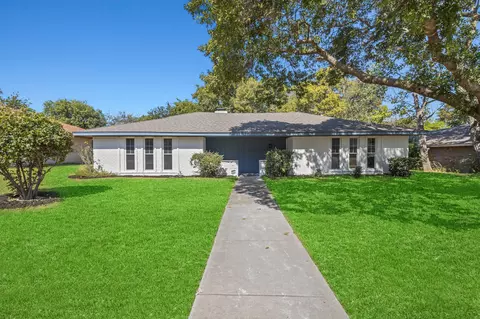 241 Wesley Dr, Desoto, TX 75115