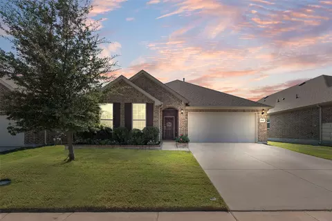 1065 Twisting Ridge Ter, Haslet, TX 76052