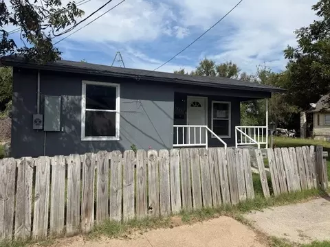 1407 Pidcoke St, Gatesville, TX 76528