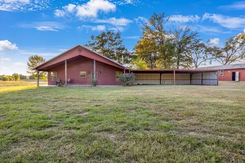 1809 County Rd, Winnsboro, TX 75494
