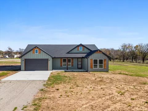 1623 County Road 4764, Boyd, TX 76023