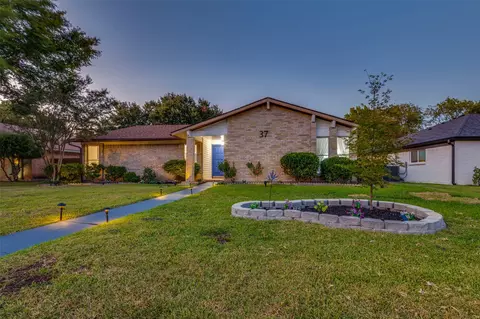 37 Merrie Cir, Richardson, TX 75081
