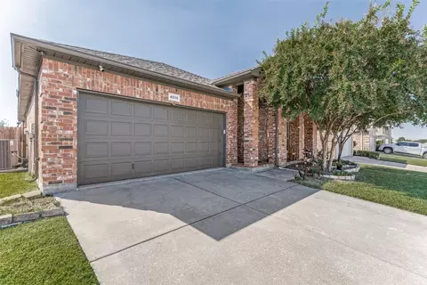 4016 Martinsburg Dr, Fort Worth, TX 76244