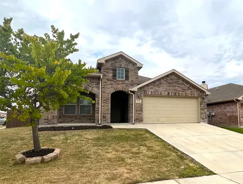 9748 Sparrow Hawk Ln, Fort Worth, TX 76108