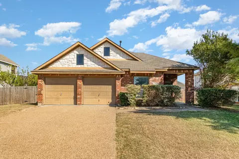 724 Candle Meadow Blvd, Desoto, TX 75115