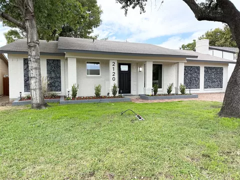 2120 Bowie Dr, Carrollton, TX 75006
