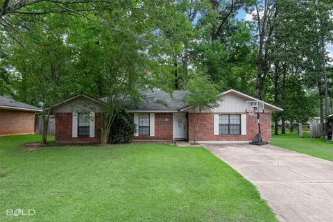 3410 Woodvine Cir, Haughton, LA 71037