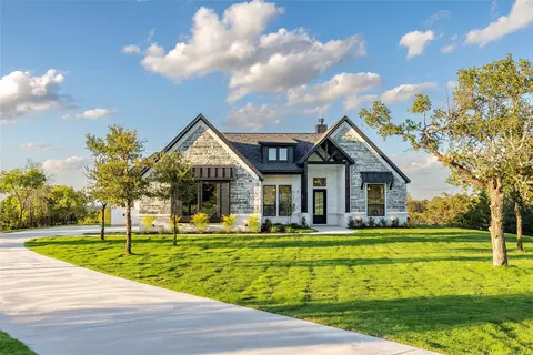 308 Spanish Oak Ct, Weatherford, TX 76085