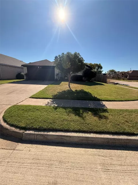 4816 Topaz Ln, Granbury, TX 76049