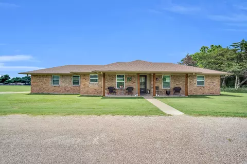 2841 Starwashed Dr, Midlothian, TX 76065