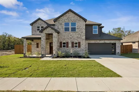 502 Mineral Wells St, Terrell, TX 75160