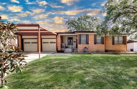 4112 Ridgecrest Cir, Lake Worth, TX 76135