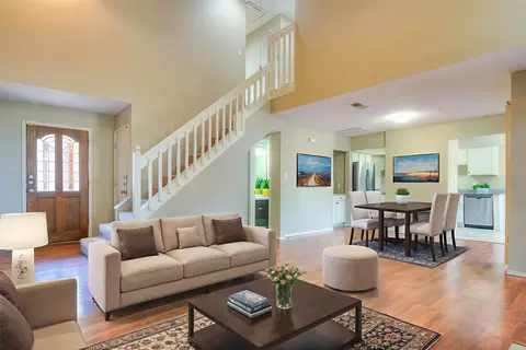 406 Santa Fe Trl #44, Irving, TX 75063