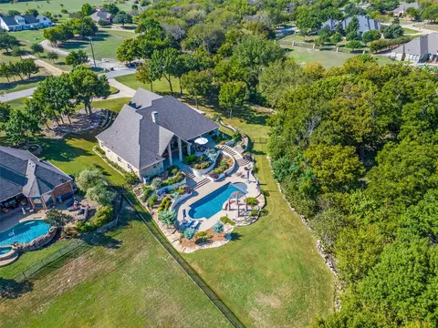 3461 Skinner Rd, Midlothian, TX 76065