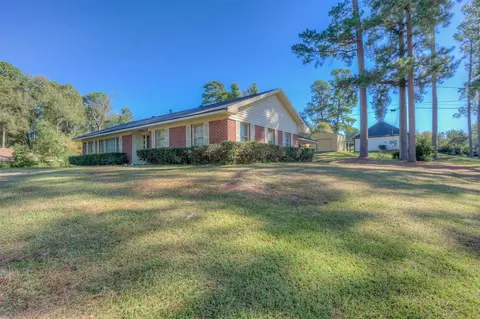 Exterior - 1100 Drew Ln, Minden, LA 71055 photo 2 of 7