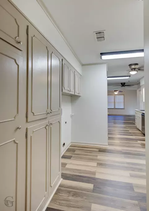 Entry Way - 1100 Drew Ln, Minden, LA 71055 photo 1 of 1