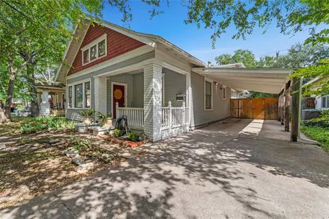 1014 W Arlington Ave, Fort Worth, TX 76110