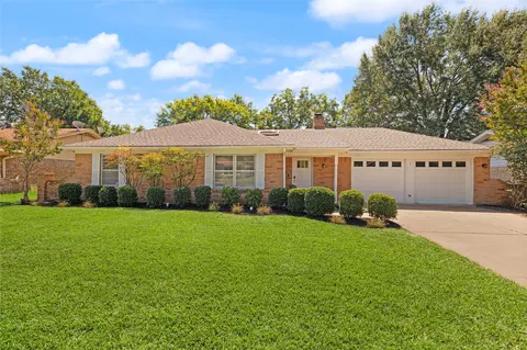 1506 Ridgeview Dr, Arlington, TX 76012