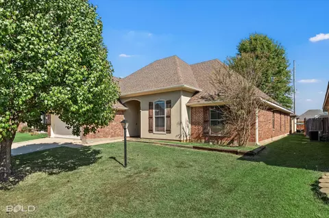 320 N Hampton St, Haughton, LA 71037